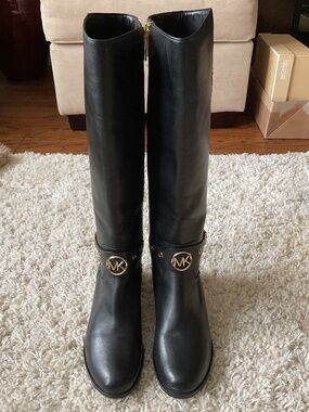 ⭐️⭐️ MICHAEL MICHAEL KORS Black Leather Riding Boot - size 36